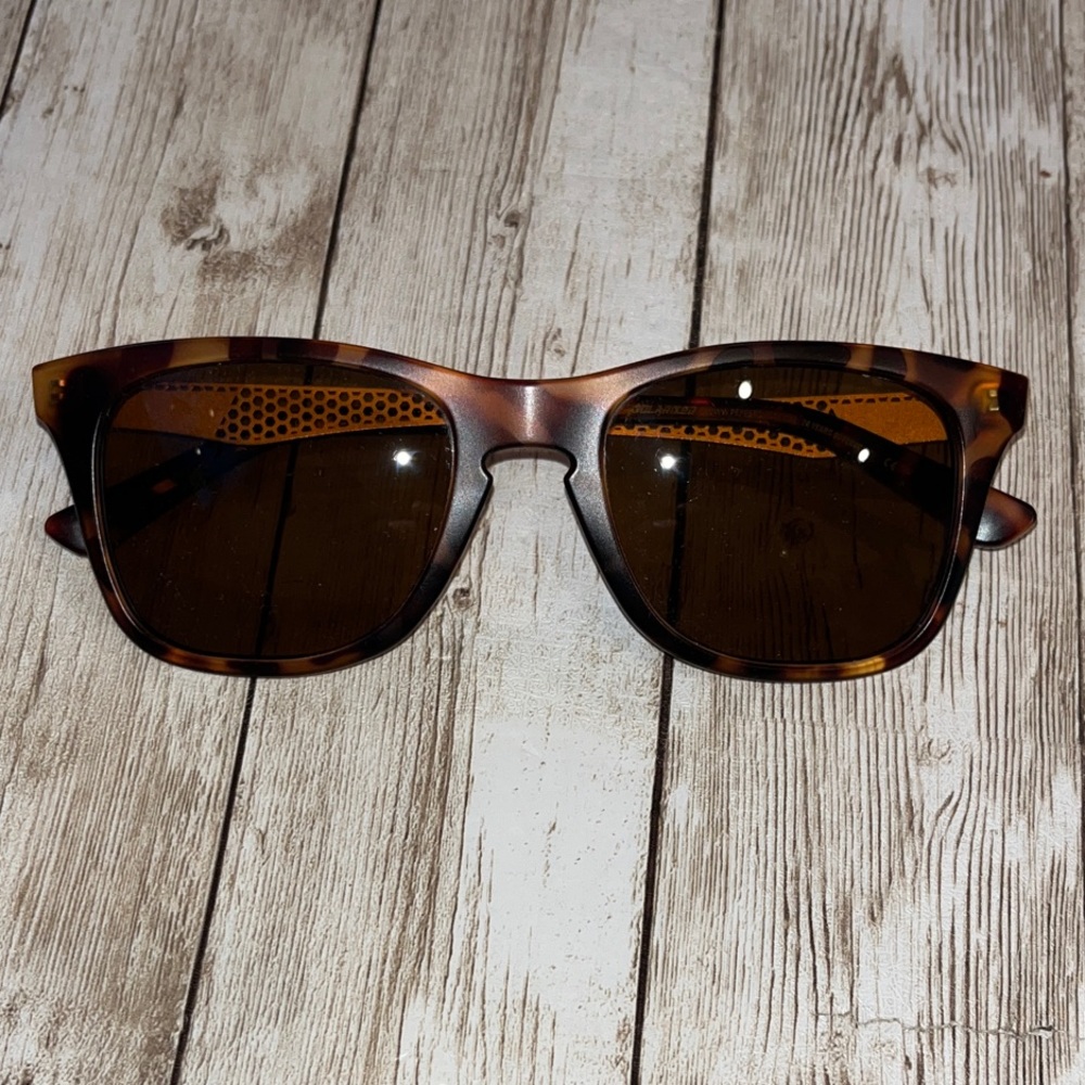 Peppers Stellar Tortoise Shell Polarized Sunglass… - image 1